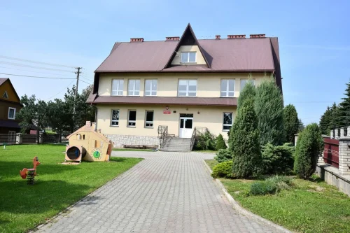 Szkoła Podstawowa Nr 1 im. Św. Jadwigi Królowej w Podwilku